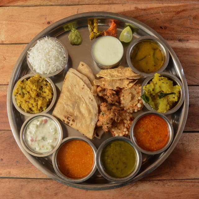Special Veg Thali