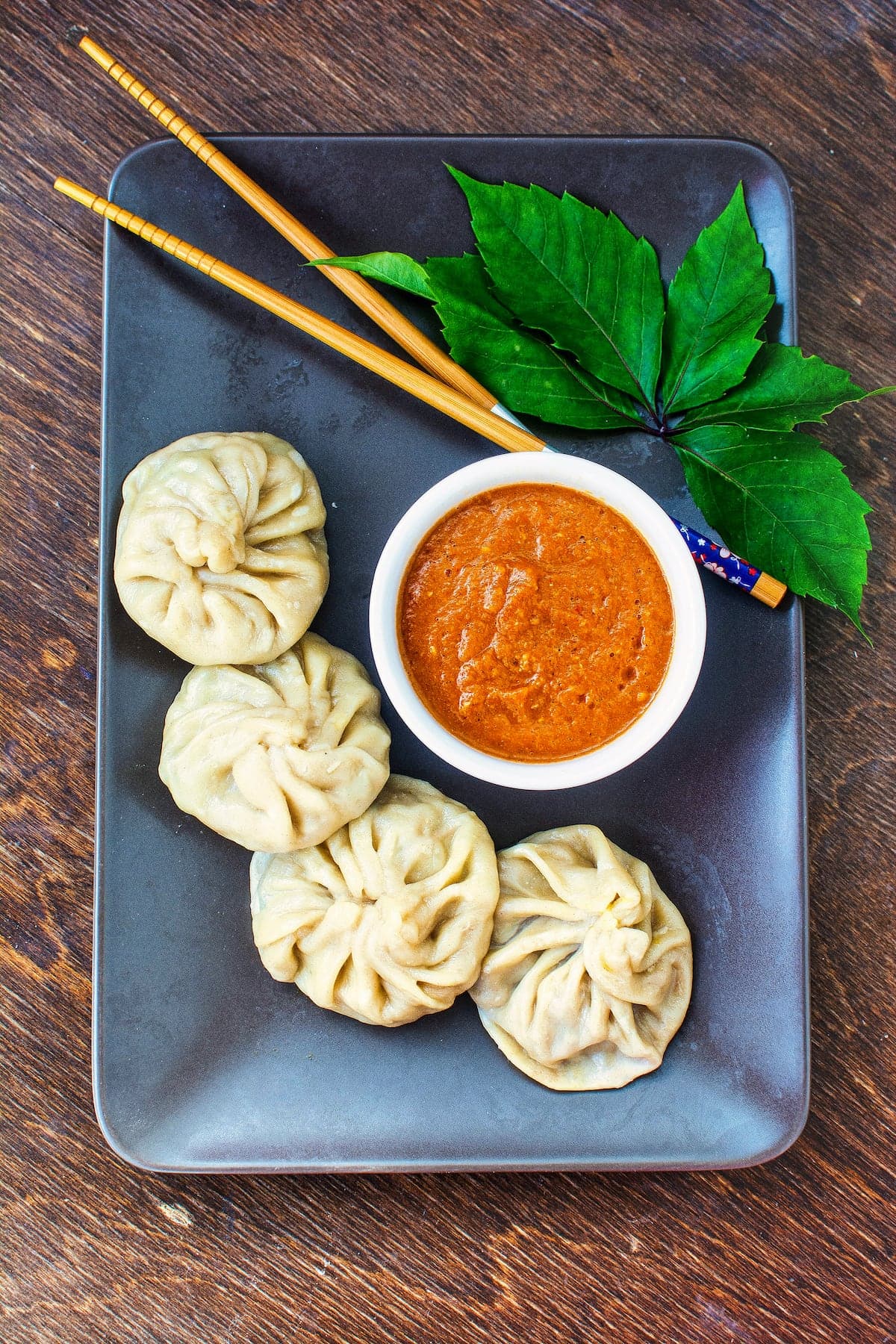 Momos